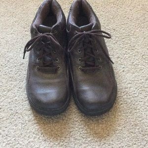 Women’s Easy Spirit 6.5 Brown Leather Shoes
